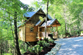 Out On A Limb Treehouse Cabin